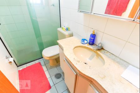 Banheiro de apartamento para alugar com 1 quarto, 70m² em Pinheiros, São Paulo
