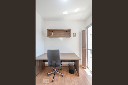 Apartamento para alugar com 83m², 3 quartos e 2 vagasQuarto 3 - Escritório