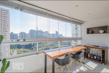 Apartamento para alugar com 83m², 3 quartos e 2 vagasvaranda