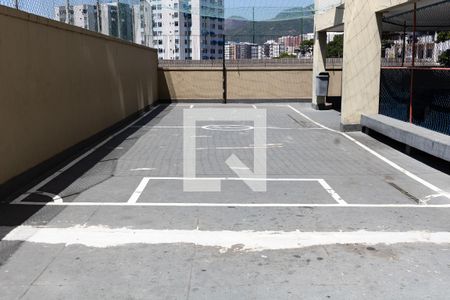 Apartamento à venda com 73m², 3 quartos e 1 vaga Apartamento à venda com 73m², 3 quartos e 1 vagaQuadra Esportiva