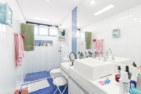 Apartamento à venda com 81m², 2 quartos e 1 vagaBanheiro