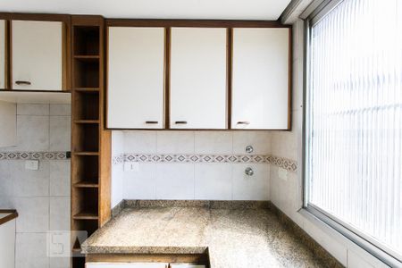 Apartamento à venda com 115m², 3 quartos e 2 vagasCozinha