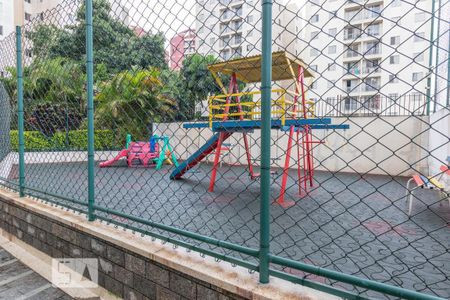 Apartamento à venda com 115m², 3 quartos e 2 vagasÁrea Comum - Playground