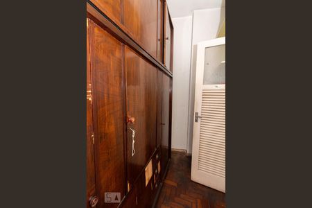 Apartamento para alugar com 75m², 2 quartos e 1 vagaQuarto de serviço