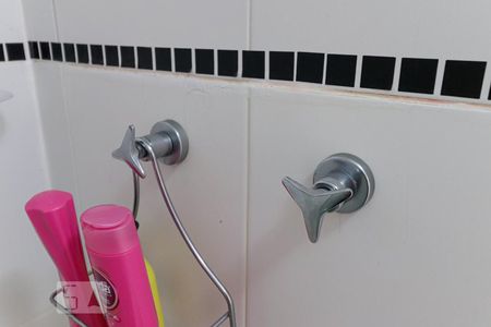 Apartamento à venda com 67m², 2 quartos e 1 vagaBanheiro Corredor