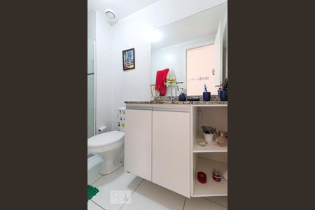 Apartamento à venda com 67m², 2 quartos e 1 vagaBanheiro Corredor