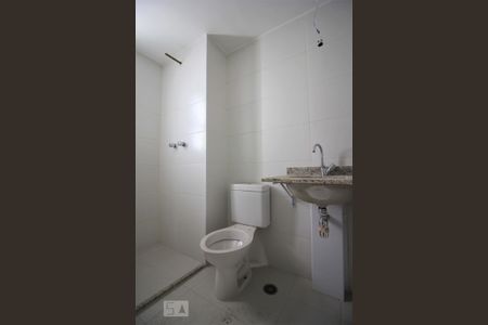 Apartamento para alugar com 67m², 3 quartos e 1 vagaBanheiro da suíte