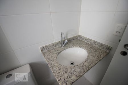 Apartamento para alugar com 67m², 3 quartos e 1 vagaPia