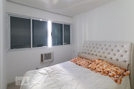 Apartamento para alugar com 90m², 3 quartos e 2 vagas Apartamento para alugar com 90m², 3 quartos e 2 vagasSuíte