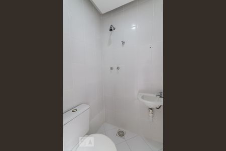 Apartamento para alugar com 90m², 3 quartos e 2 vagas Apartamento para alugar com 90m², 3 quartos e 2 vagasBanheiro de serviço
