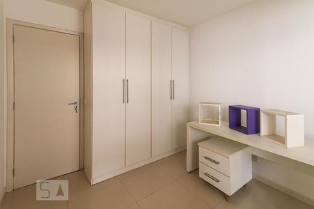 Quarto 1 de apartamento para alugar com 3 quartos, 90m² em Recreio dos Bandeirantes, Rio de Janeiro