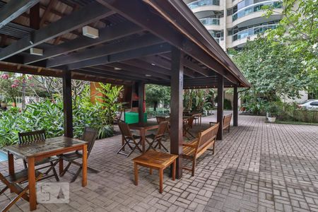Apartamento para alugar com 105m², 3 quartos e 1 vaga Apartamento para alugar com 105m², 3 quartos e 1 vagaChurrasqueira