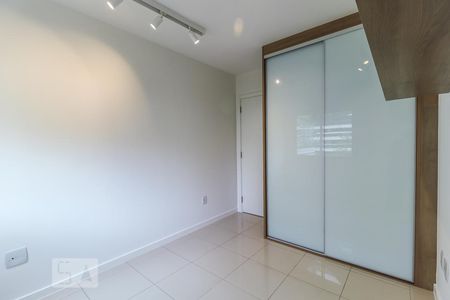 Apartamento para alugar com 105m², 3 quartos e 1 vaga Apartamento para alugar com 105m², 3 quartos e 1 vagaQuarto 2