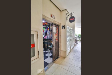 Apartamento para alugar com 105m², 3 quartos e 1 vaga Apartamento para alugar com 105m², 3 quartos e 1 vagaSalão de Beleza