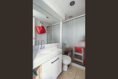 Apartamento para alugar com 105m², 3 quartos e 1 vaga Apartamento para alugar com 105m², 3 quartos e 1 vagaBanheiro de Serviço