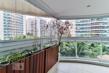 Apartamento para alugar com 105m², 3 quartos e 1 vaga Apartamento para alugar com 105m², 3 quartos e 1 vagaVista Quarto 1