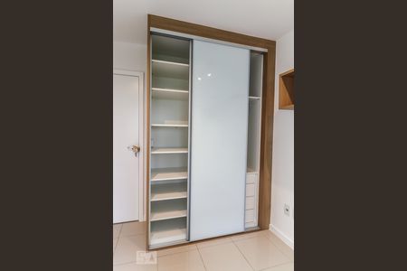 Apartamento para alugar com 105m², 3 quartos e 1 vaga Apartamento para alugar com 105m², 3 quartos e 1 vagaQuarto 2