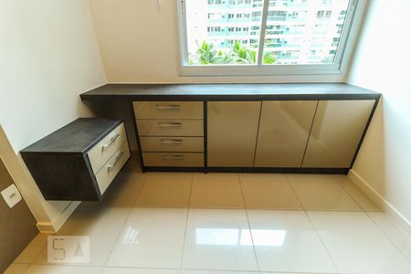 Apartamento para alugar com 105m², 3 quartos e 1 vaga Apartamento para alugar com 105m², 3 quartos e 1 vagaQuarto 3 - Suíte