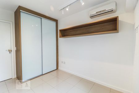 Apartamento para alugar com 105m², 3 quartos e 1 vaga Apartamento para alugar com 105m², 3 quartos e 1 vagaQuarto 2