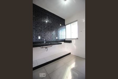 Cozinha de casa para alugar com 2 quartos, 60m² em Jaqueline, Belo Horizonte