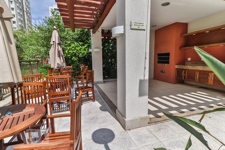 Apartamento à venda com 78m², 2 quartos e 1 vaga Apartamento à venda com 78m², 2 quartos e 1 vagaChurrasqueira