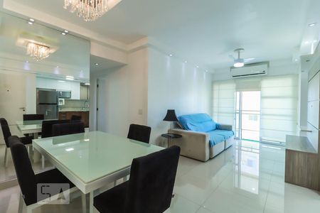 Sala de apartamento à venda com 2 quartos, 78m² em Jacarepaguá, Rio de Janeiro