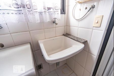 Apartamento para alugar com 80m², 2 quartos e 2 vagas Apartamento para alugar com 80m², 2 quartos e 2 vagasLavanderia