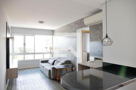 Sala de apartamento para alugar com 1 quarto, 51m² em Vila Ipiranga, Porto Alegre