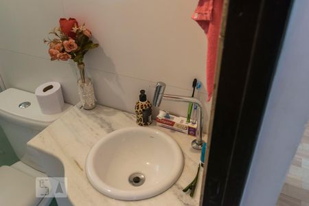 Apartamento à venda com 73m², 3 quartos e 2 vagasBanheiro social (Pia)