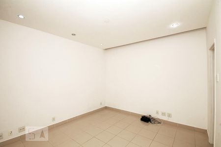 Sala. de apartamento à venda com 1 quarto, 38m² em Leme, Rio de Janeiro
