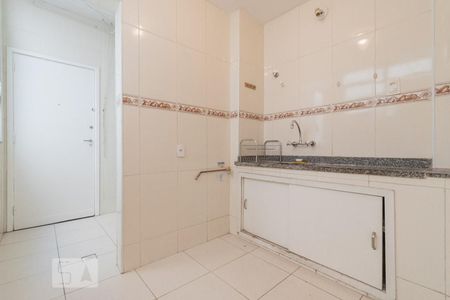 Apartamento à venda com 65m², 2 quartos e sem vagaCozinha