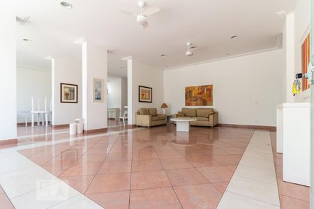 Apartamento à venda com 98m², 2 quartos e 2 vagasÁrea Comum: Salão de Festas