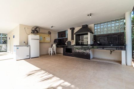 Apartamento à venda com 98m², 2 quartos e 2 vagasÁrea Comum: Churrasqueira