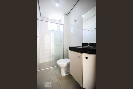 Apartamento para alugar com 65m², 2 quartos e 2 vagas Apartamento para alugar com 65m², 2 quartos e 2 vagasBanheiro Social