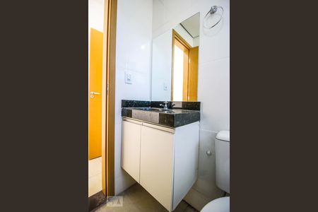 Apartamento para alugar com 65m², 2 quartos e 2 vagas Apartamento para alugar com 65m², 2 quartos e 2 vagasBanheiro Suíte