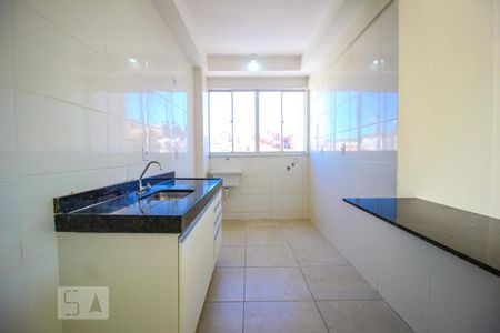 Cozinha de apartamento à venda com 2 quartos, 65m² em São Pedro, Belo Horizonte