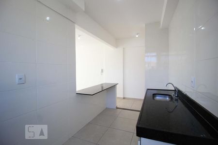 Apartamento para alugar com 65m², 2 quartos e 2 vagas Apartamento para alugar com 65m², 2 quartos e 2 vagasCozinha