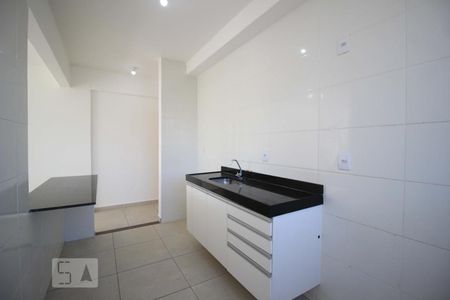 Cozinha de apartamento à venda com 2 quartos, 65m² em São Pedro, Belo Horizonte
