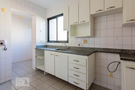Apartamento para alugar com 100m², 3 quartos e 2 vagasCozinha