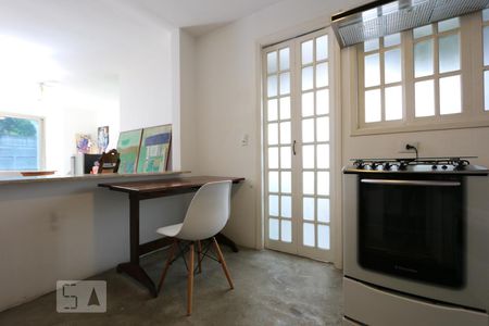 cozinha de apartamento à venda com 2 quartos, 120m² em Real Parque, São Paulo
