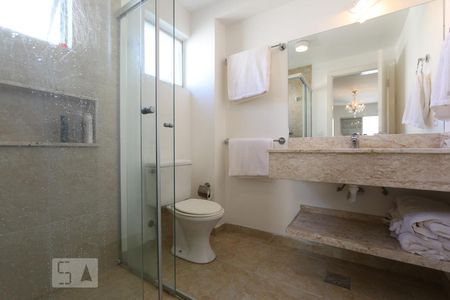 Apartamento à venda com 120m², 2 quartos e 2 vagassuite