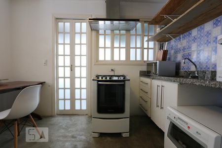 cozinha de apartamento à venda com 2 quartos, 120m² em Real Parque, São Paulo