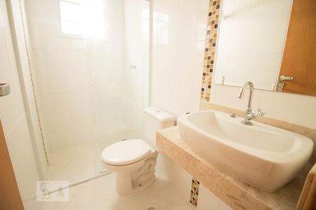 Banheiro de apartamento para alugar com 3 quartos, 94m² em Parque das Nações, Santo André