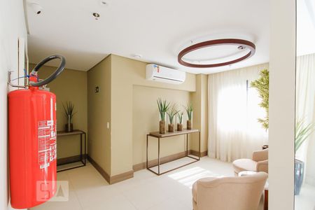 Apartamento para alugar com 69m², 2 quartos e 1 vaga Apartamento para alugar com 69m², 2 quartos e 1 vagaHall