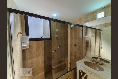 Apartamento para alugar com 142m², 3 quartos e 2 vagasBanheiro da Suíte 1