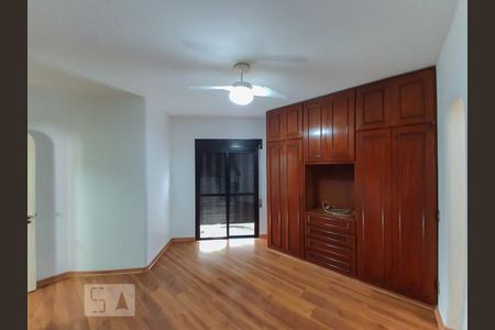 Apartamento para alugar com 142m², 3 quartos e 2 vagasSuíte