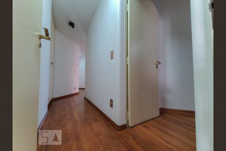 Apartamento para alugar com 142m², 3 quartos e 2 vagasCorredor