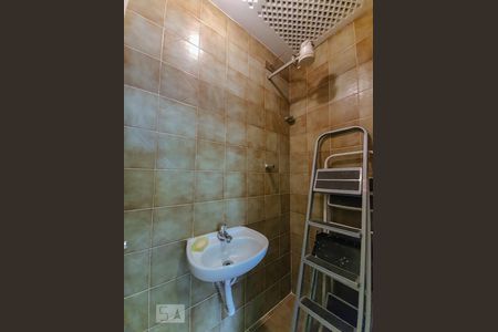 Apartamento para alugar com 142m², 3 quartos e 2 vagasBanheiro de Serviço