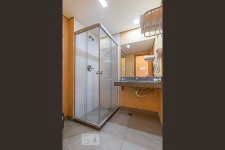 Banheiro de kitnet/studio à venda com 1 quarto, 29m² em Palmares, Belo Horizonte