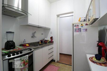 Apartamento à venda com 69m², 1 quarto e 1 vagaCozinha 